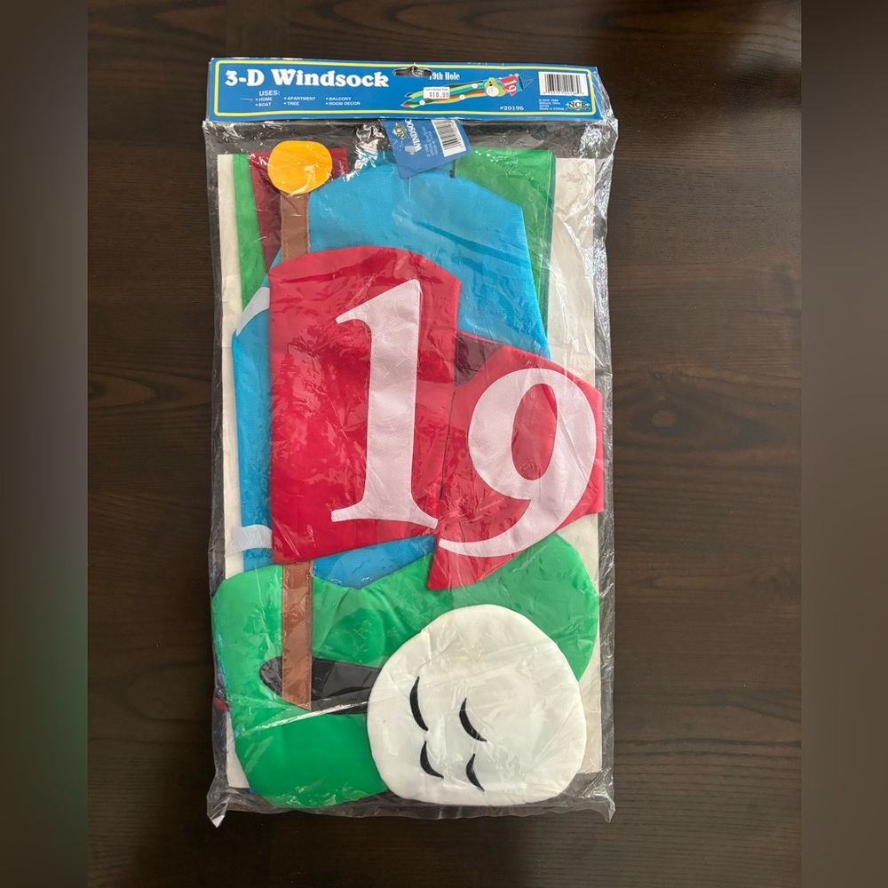 VINTAGE 3-D WINDSOCK OUTDOOR GOLF DECOR NOS 1990'S NEW 19th HOLE